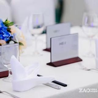 Bluetooth
 E-Бумага
 Встреча
 Вывески
, поддержка приложений для телефонов Андроид
 и IOS
